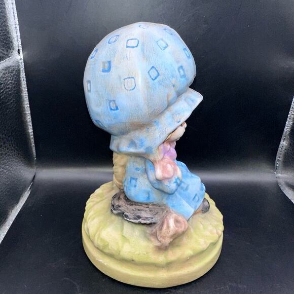 Vintage 1970’s Handpainted Girl Big Bonnet Holly Hobby Like Ceramic Figurine - Picture 2 of 8